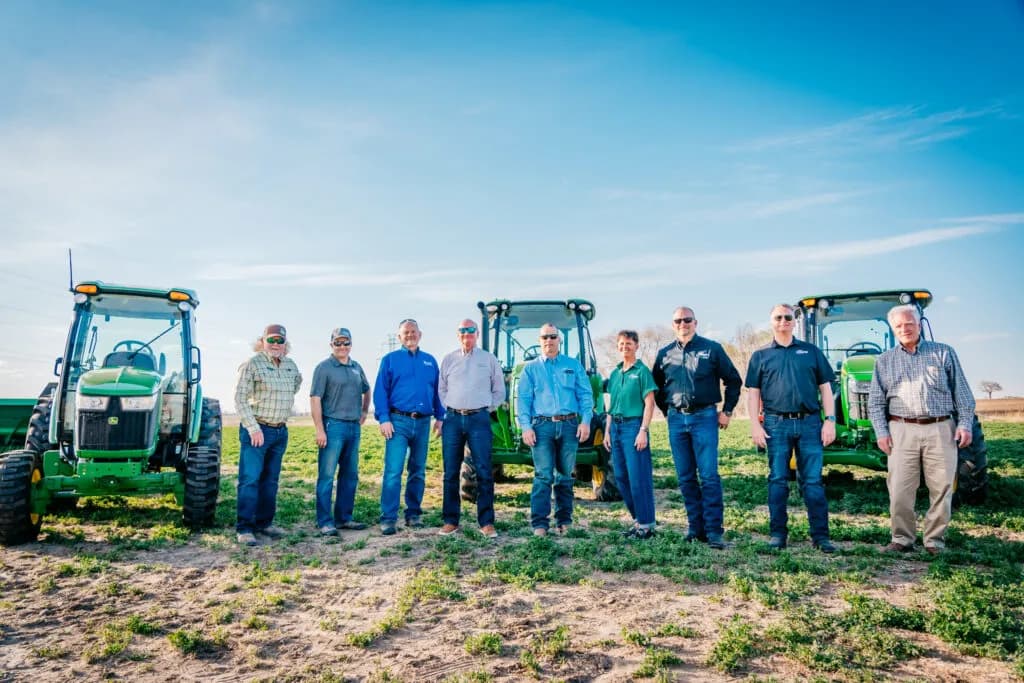 4Rivers Equipment to specialize in construction, Ag side merges with 21st Century Equipment